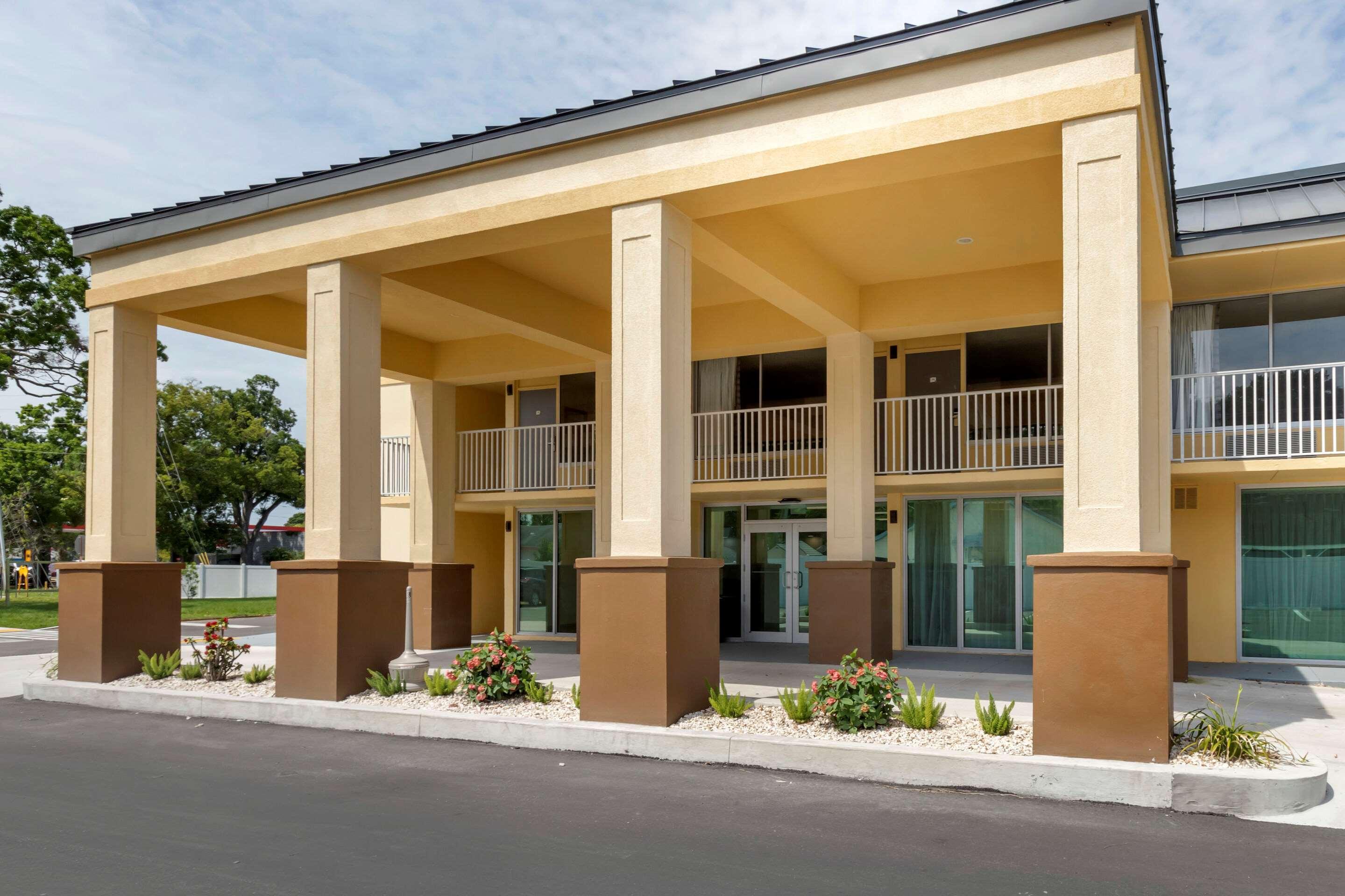 Quality Inn Saint Petersburg North-Tampa Bay Kültér fotó